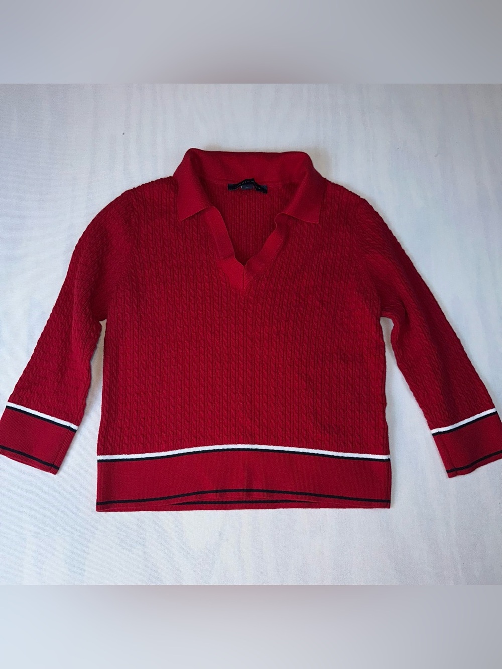 Tommy Hilfiger Classic Preppy Red Knit Collared Sweater w/ Stripe Trim Size: Med